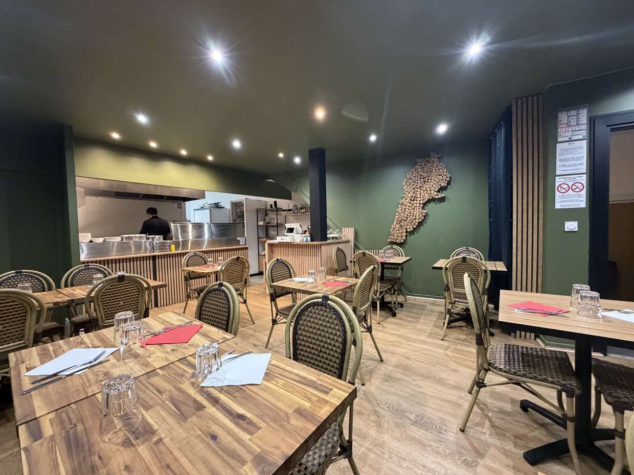 La salle de Ty' Liban et sa cuisine ouverte